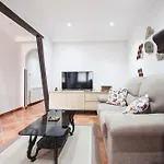 펜션 Busgosu, Casa A 300 M De La Playa De Poo Vv-993-as *