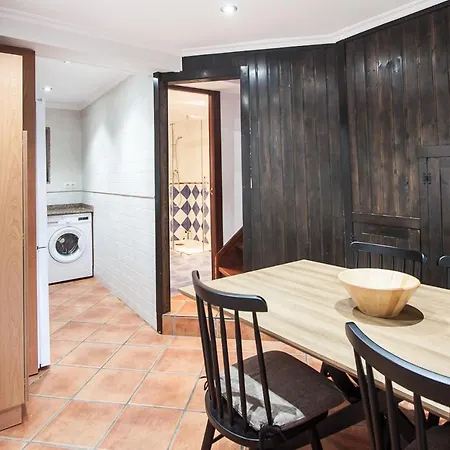 Busgosu, Casa En Poo De Сasa de vacaciones Llanes