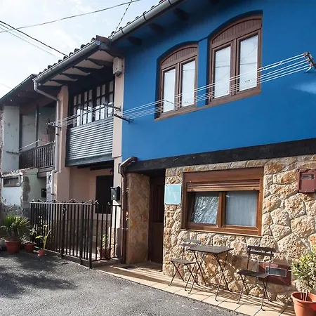 Сasa de vacaciones Busgosu, Casa En Poo De