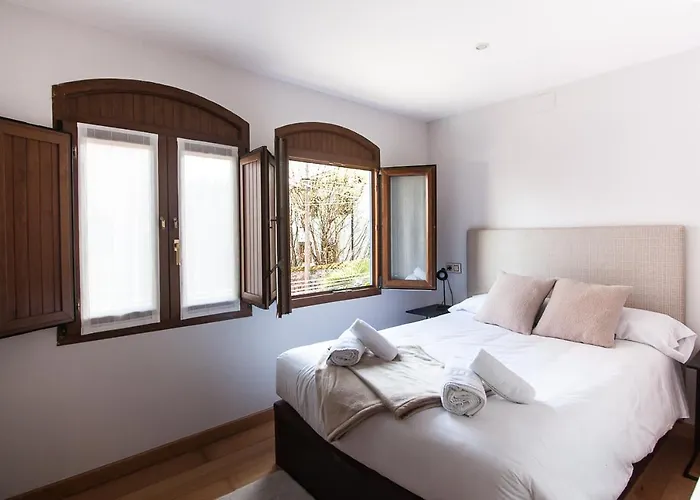 Сasa de vacaciones Busgosu, Casa En Poo De *