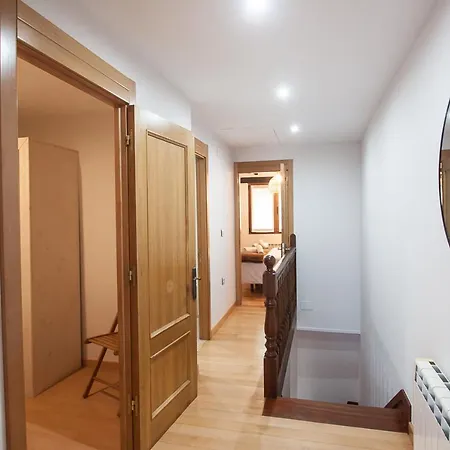 Busgosu, Casa A 300 M De La Playa De Poo Vv-993-as * يانس